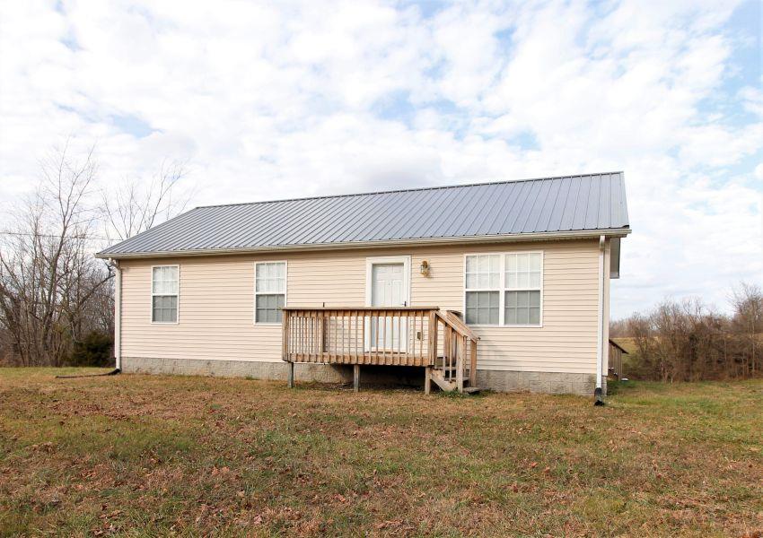 2210 North Toohey Ridge Road Cave City, KY 42127 - Photo 1 of 1 Gallery Image 1