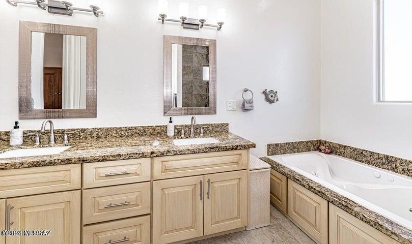 1710 Via Hungria Rio Rico, AZ 85648 - Photo 29 of 50