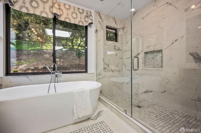 $7,950,000 | 10880 Magdalena Road, Los Altos Hills, CA 94024