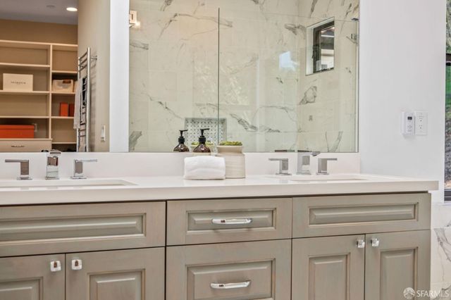 $7,950,000 | 10880 Magdalena Road, Los Altos Hills, CA 94024