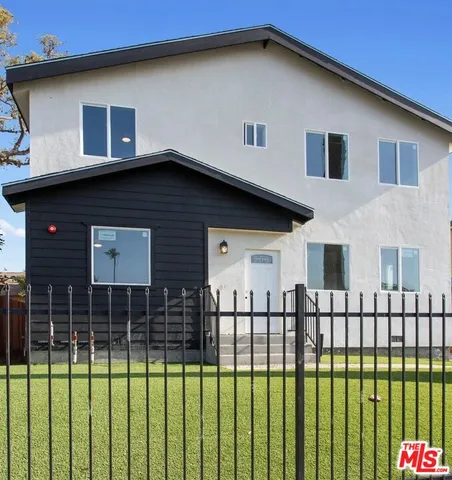 $23,900 | 707 West 80th Street, Los Angeles, CA 90044