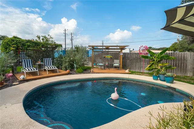 $385,000 | 607 Chaparral Street, Fulton, TX 78382