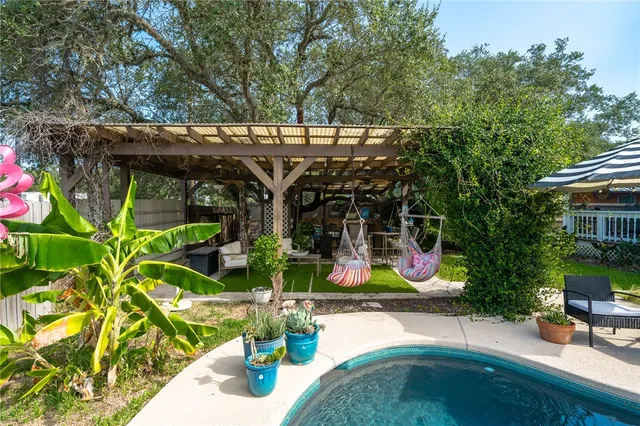 $385,000 | 607 Chaparral Street, Fulton, TX 78382