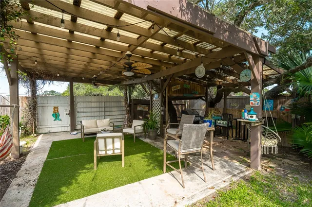 $385,000 | 607 Chaparral Street, Fulton, TX 78382