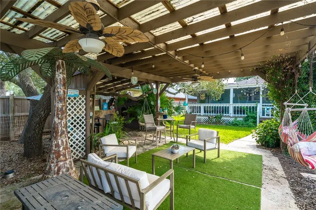 $385,000 | 607 Chaparral Street, Fulton, TX 78382