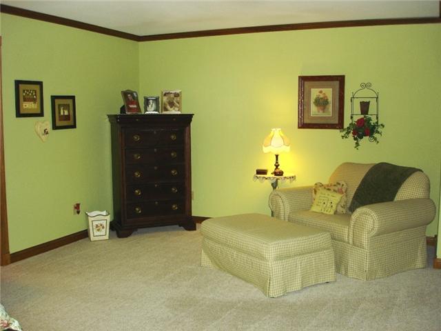 6405 Red Fox Road Pendleton, IN 46064 - Photo 9 of 24