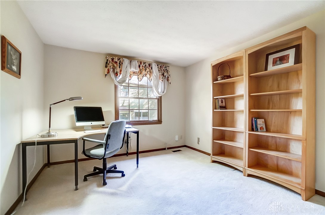 10110 Atchison Road Dayton, OH 45458 - Photo 48 of 87 Gallery Image 48