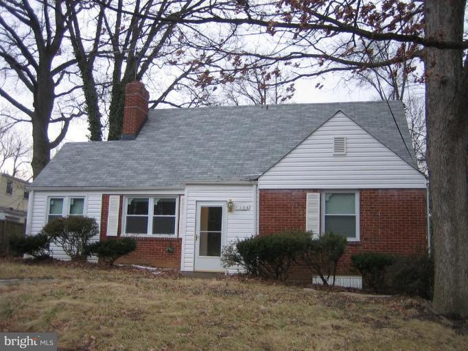 9104 Bradford Road Silver Spring, MD 20901 - Photo 2 of 14 Exterior #2