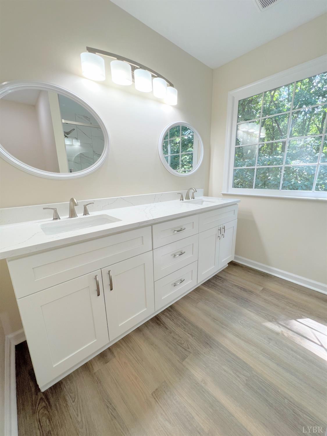 1095 Briar Ridge Place Forest, VA 24551 - Photo 12 of 35 Gallery Image 12