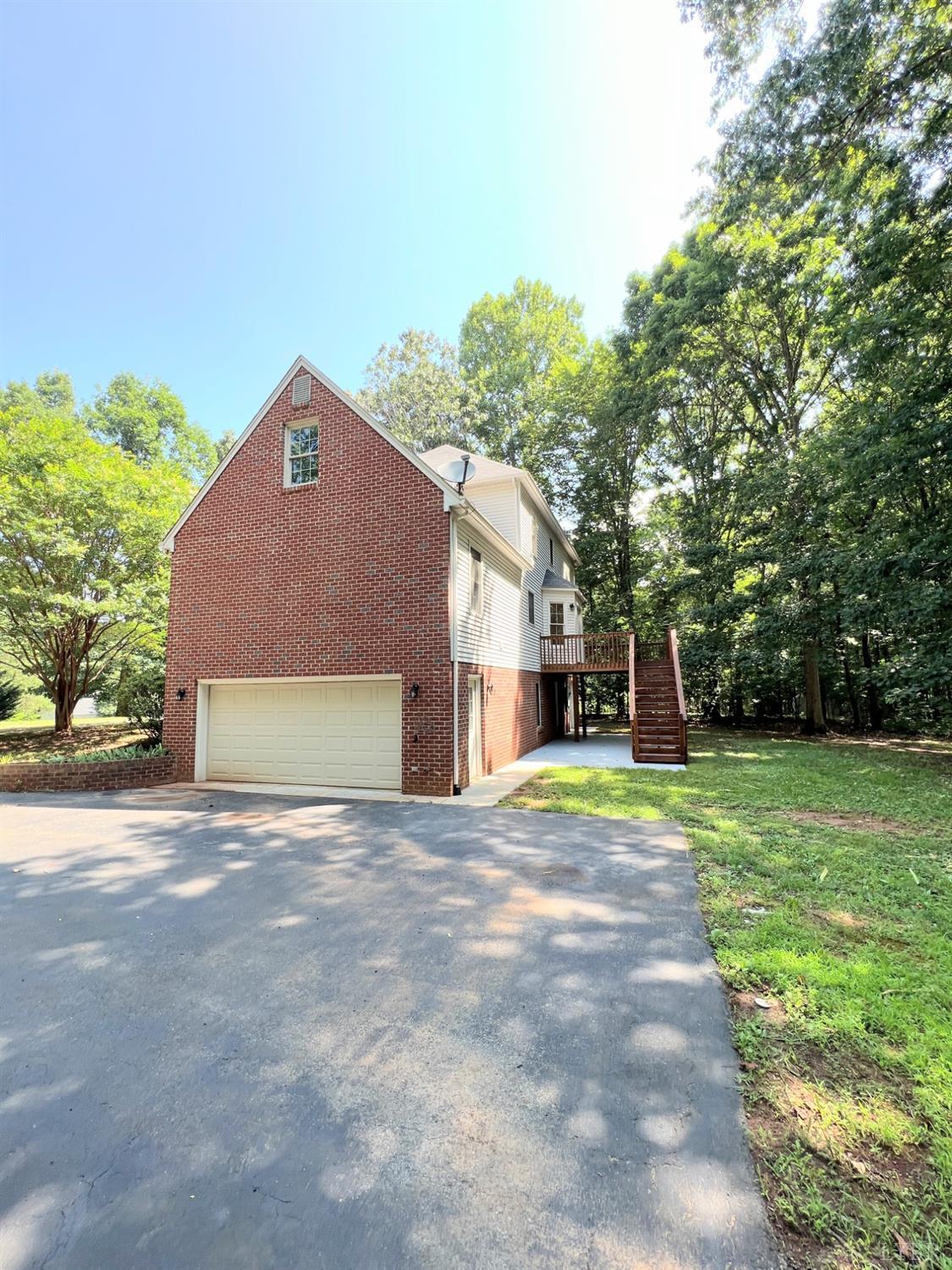 1095 Briar Ridge Place Forest, VA 24551 - Photo 33 of 35 Gallery Image 33