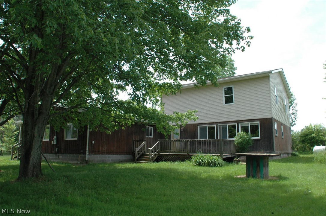17702 Burrows Road Thompson, OH 44086 - Photo 16 of 19