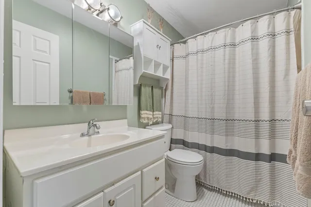 $134,900 | 12992 Nicollet Avenue, Unit 102, Burnsville, MN 55337