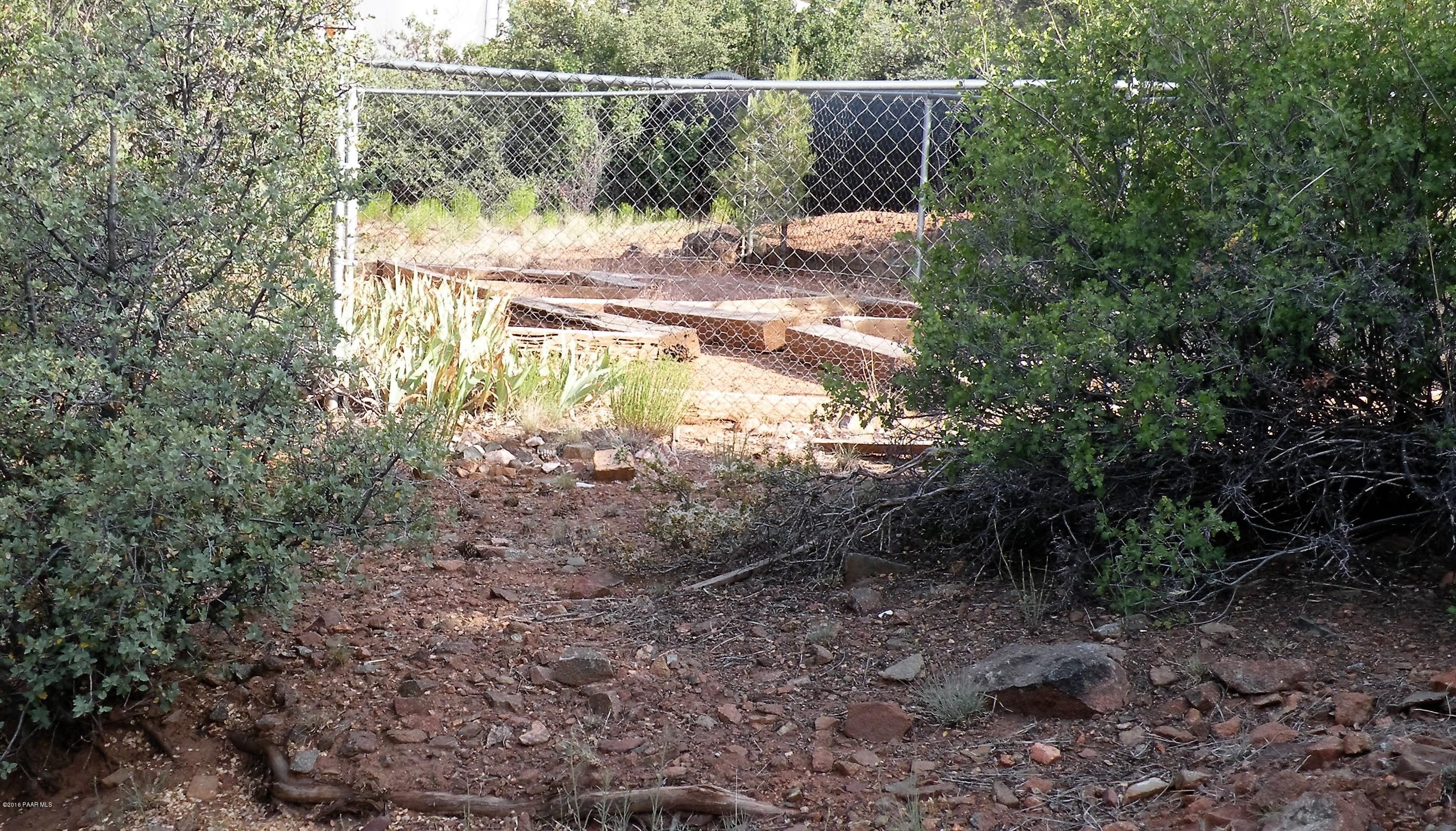 203 Wells Fargo Road Prescott, AZ 86303 - Photo 31 of 32 Enclosed Garden Area