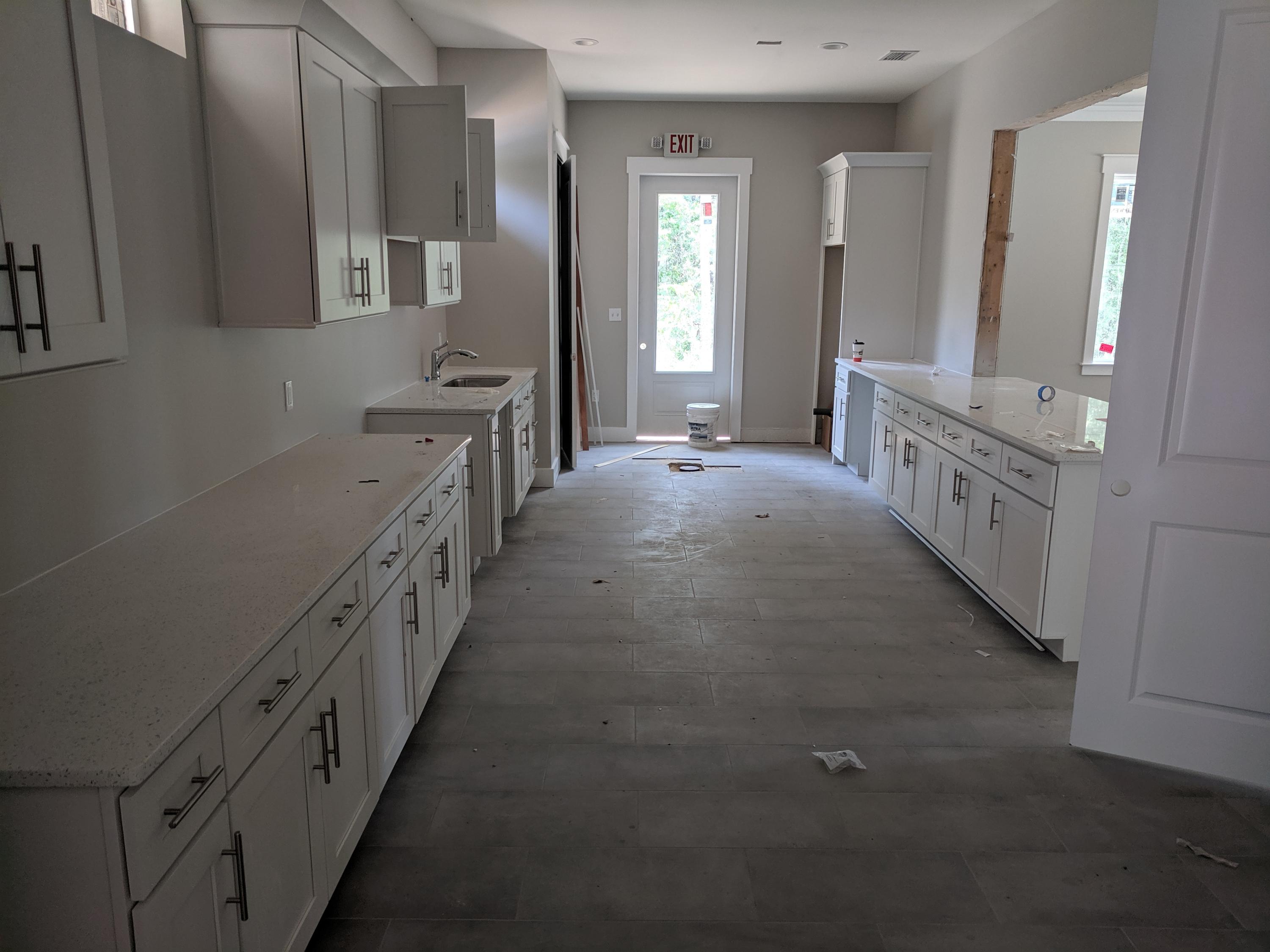 204 Brandywine Road Freeport, FL 32439 - Photo 9 of 14 Clubhouse Kitchen