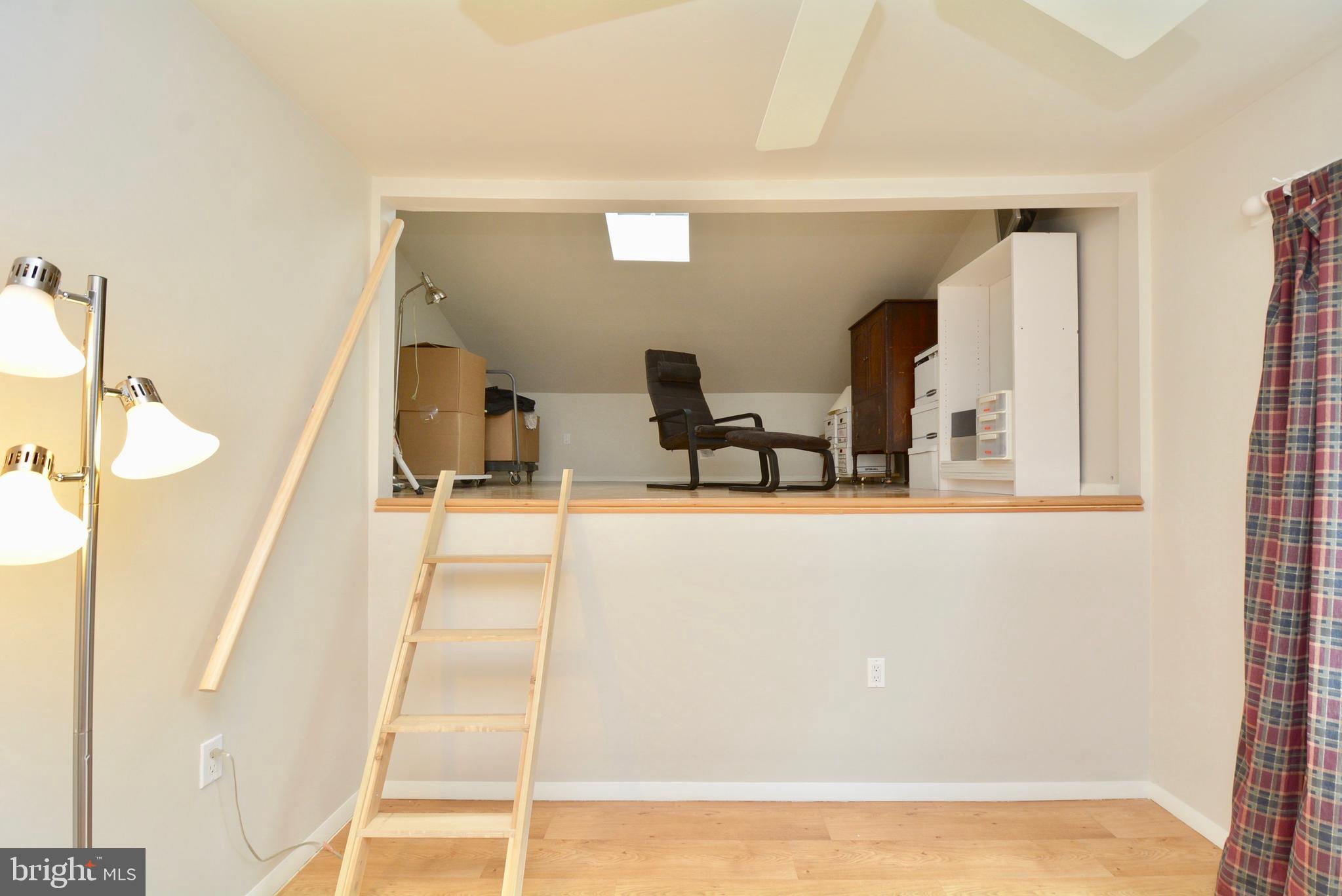 5947 Hall Street Springfield, VA 22152 - Photo 14 of 38 Bedroom has loft space & a skylight.