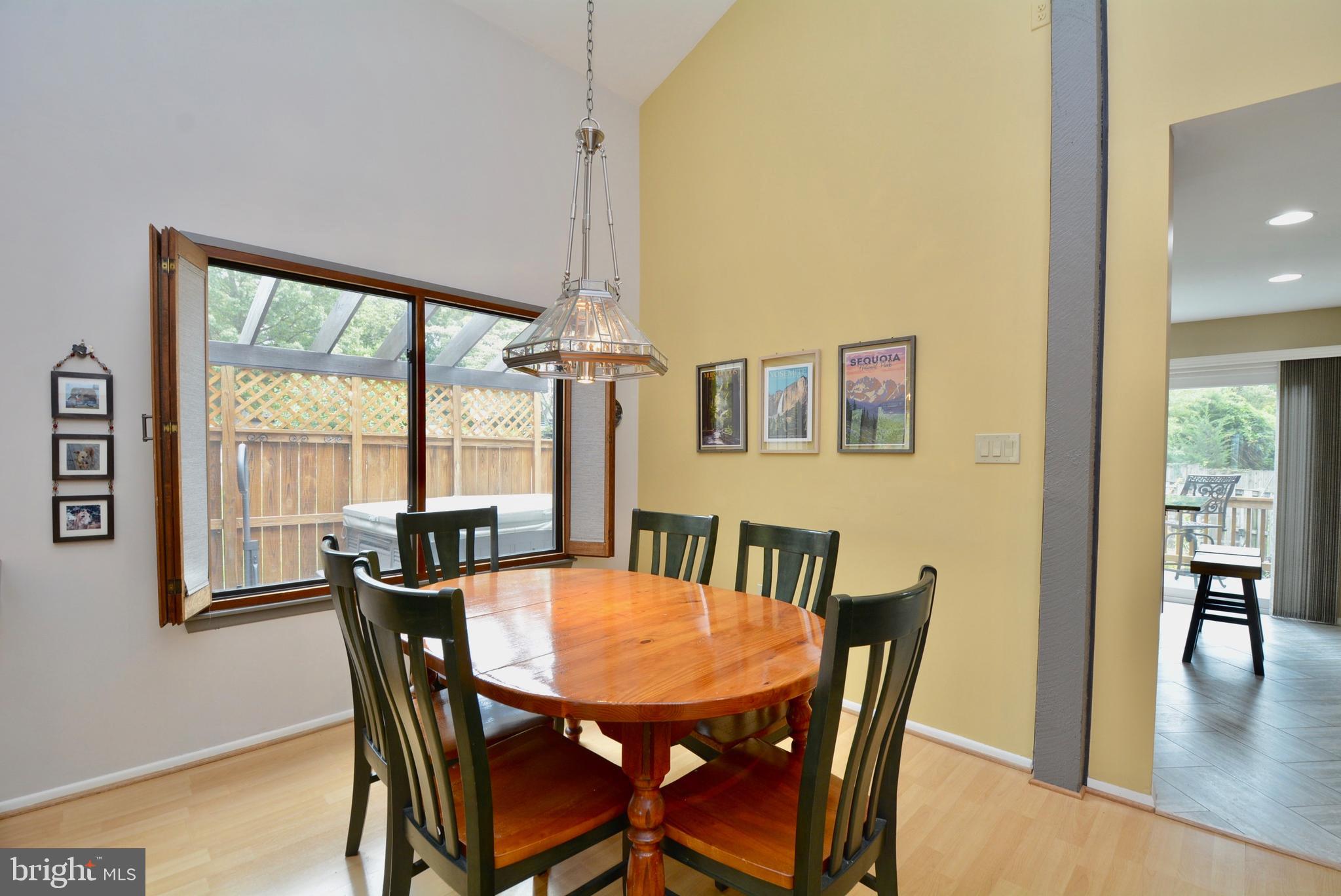 5947 Hall Street Springfield, VA 22152 - Photo 6 of 38 Vaulted ceiling in dining room.