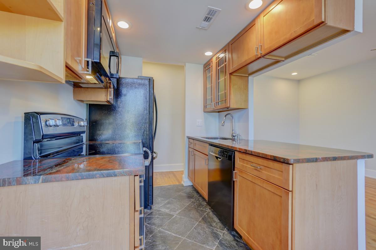 676 4th Street Northeast, Unit 204 Washington, DC 20002 - Photo 16 of 30