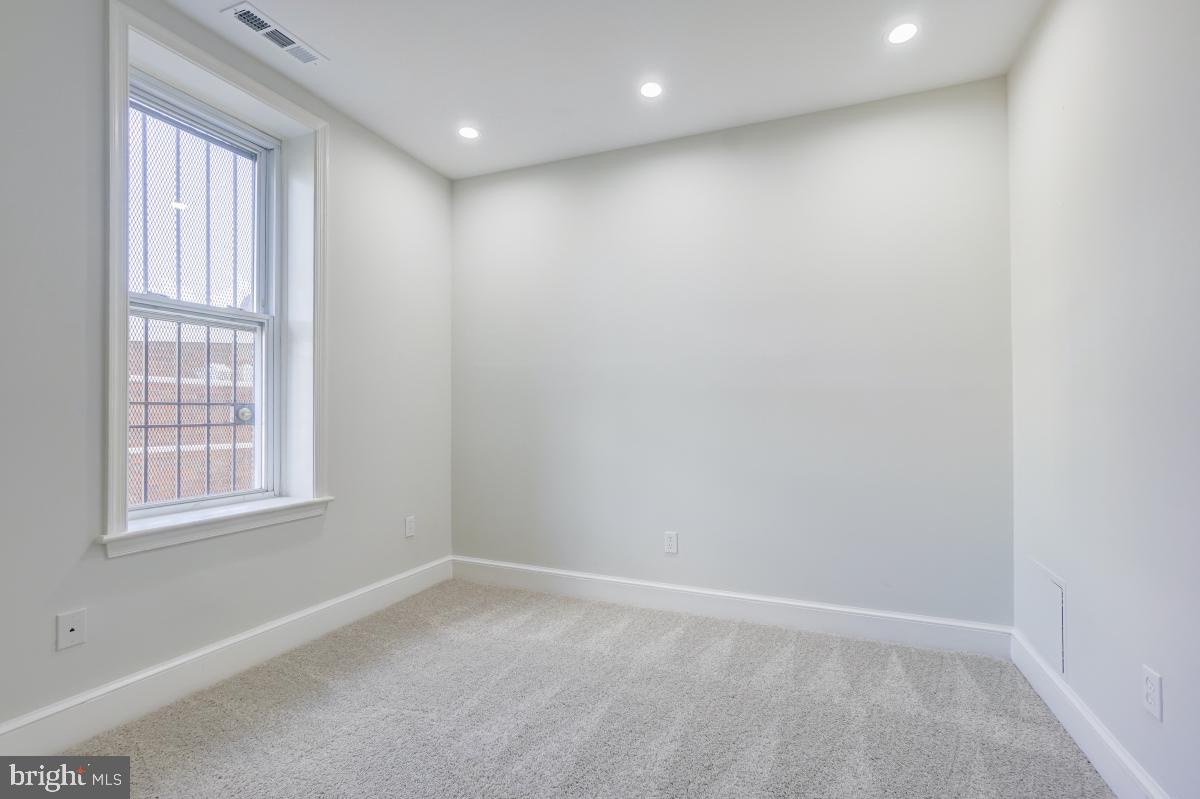 676 4th Street Northeast, Unit 204 Washington, DC 20002 - Photo 22 of 30