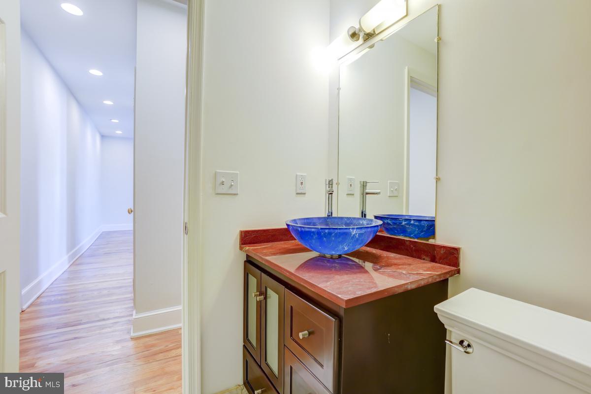 676 4th Street Northeast, Unit 204 Washington, DC 20002 - Photo 30 of 30