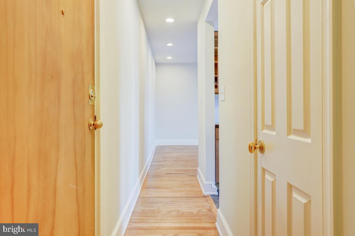 676 4th Street Northeast, Unit 204 Washington, DC 20002 - Photo 5 of 30