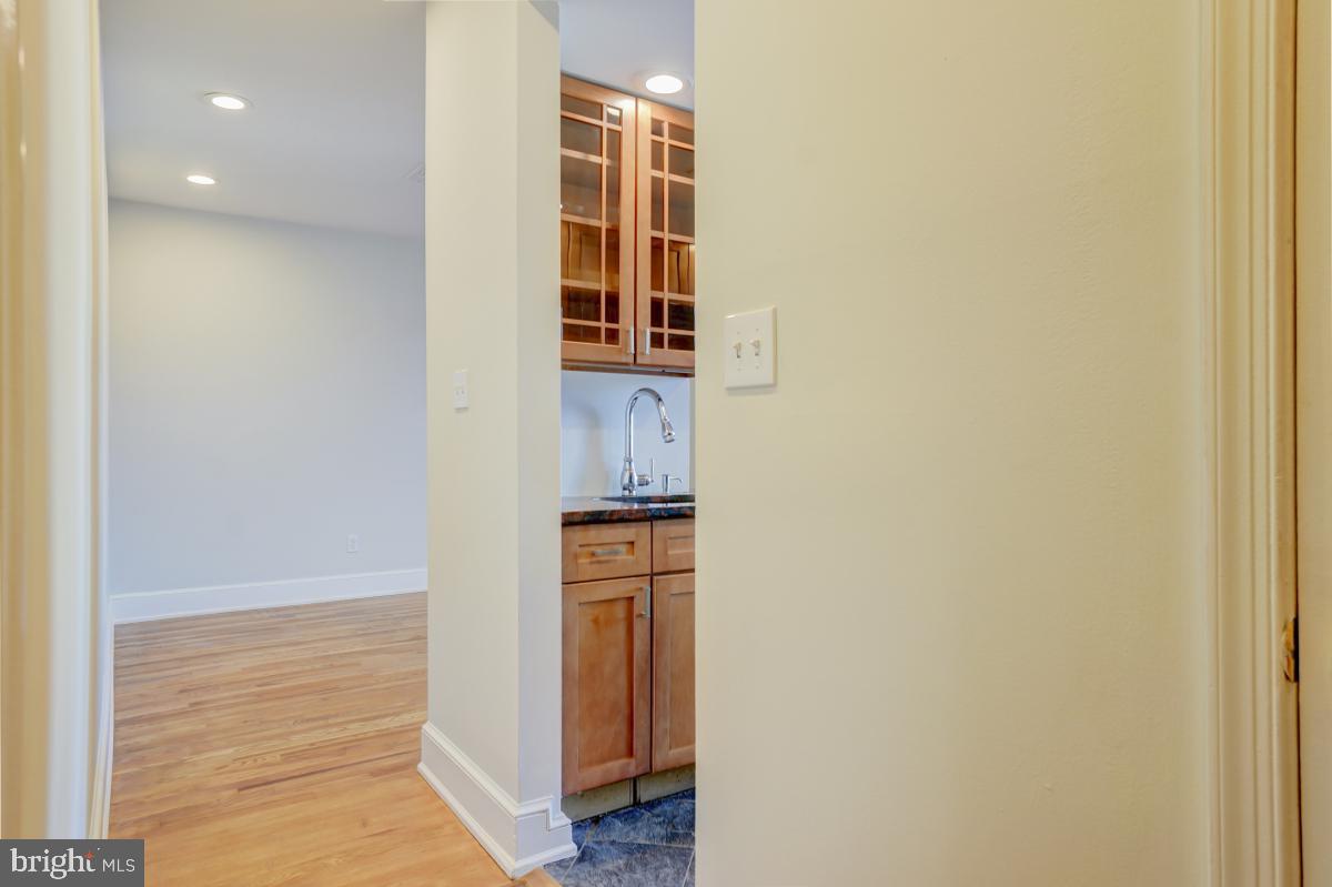676 4th Street Northeast, Unit 204 Washington, DC 20002 - Photo 6 of 30