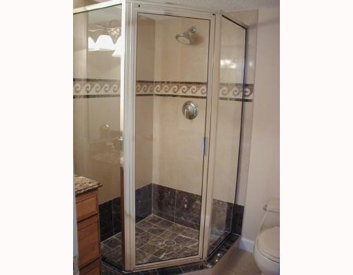 2929 South Ocean Boulevard, Unit 101 Boca Raton, FL 33432 - Photo 5 of 17 Master Bath/Spa