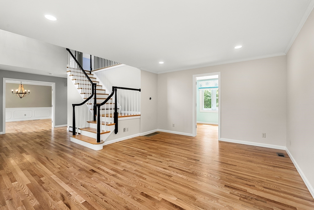 3 Blueberry Circle Andover, MA 01810 - Photo 6 of 40