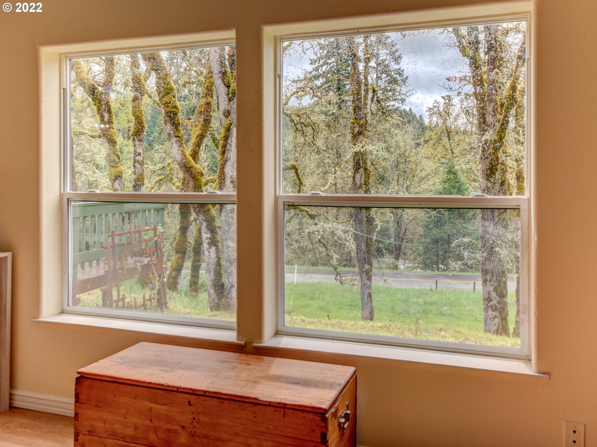 39275 Little Fall Creek Road Fall Creek, OR 97438 - Photo 7 of 27