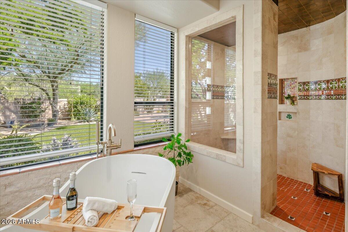 25255 North Ranch Gate Road Scottsdale, AZ 85255 - Photo 26 of 58 34-Primary Bath & Showers