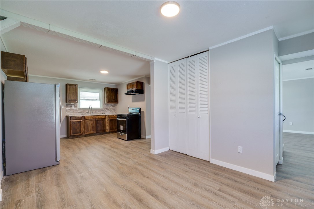3471 Springdale Road Cincinnati, OH 45251 - Photo 9 of 32 Gallery Image 9