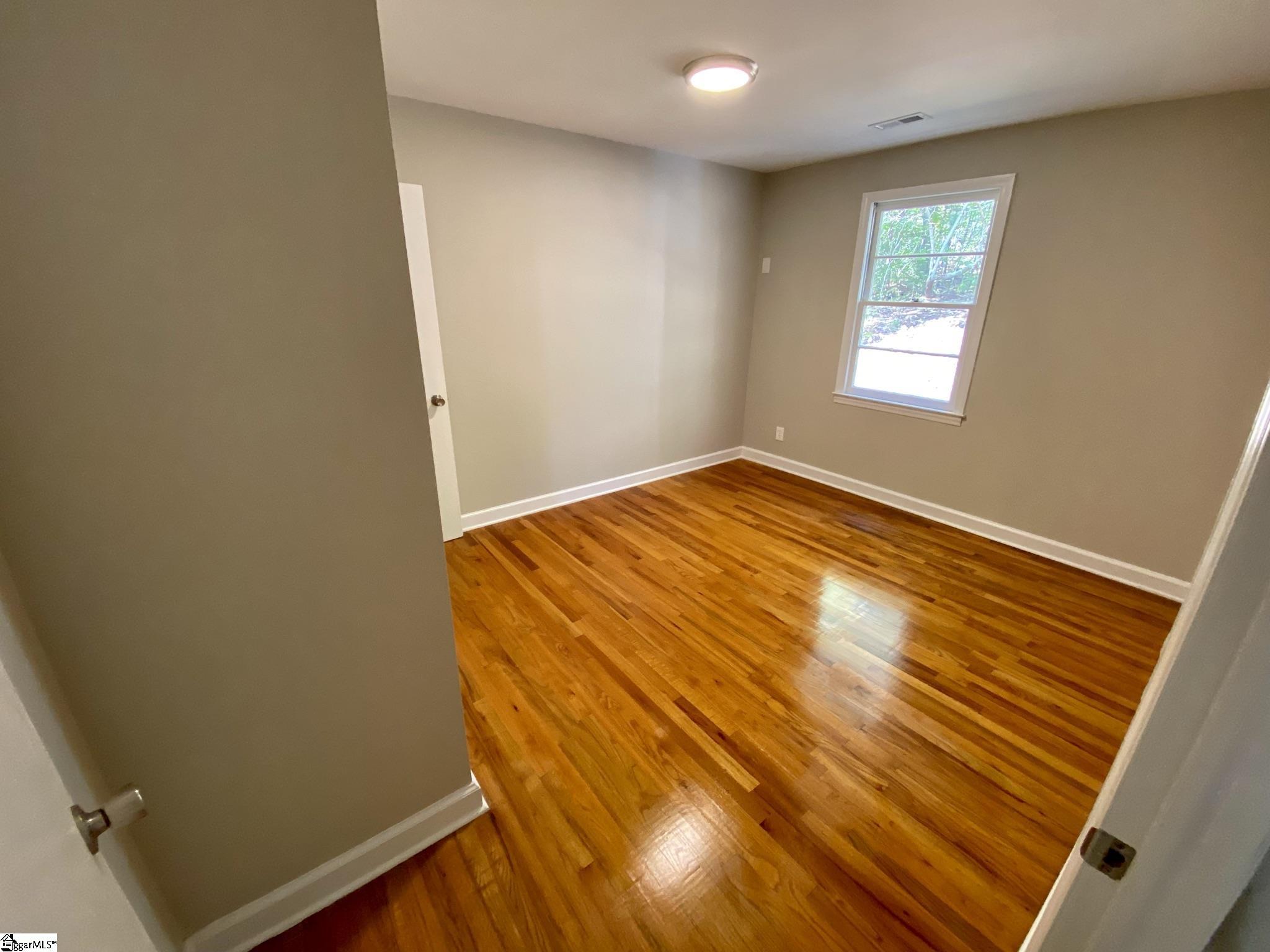 1286 Gravley Road Pickens, SC 29671 - Photo 11 of 30