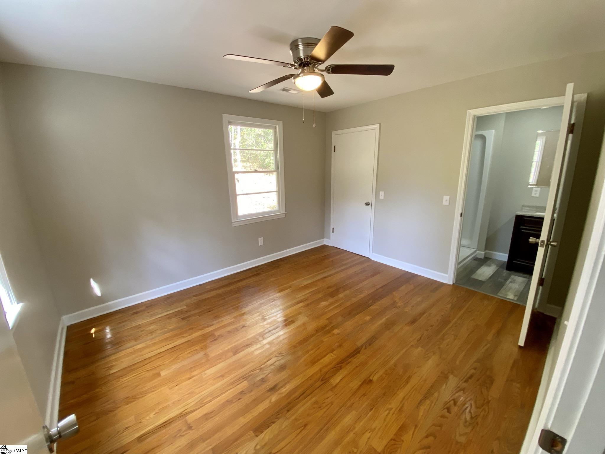 1286 Gravley Road Pickens, SC 29671 - Photo 13 of 30