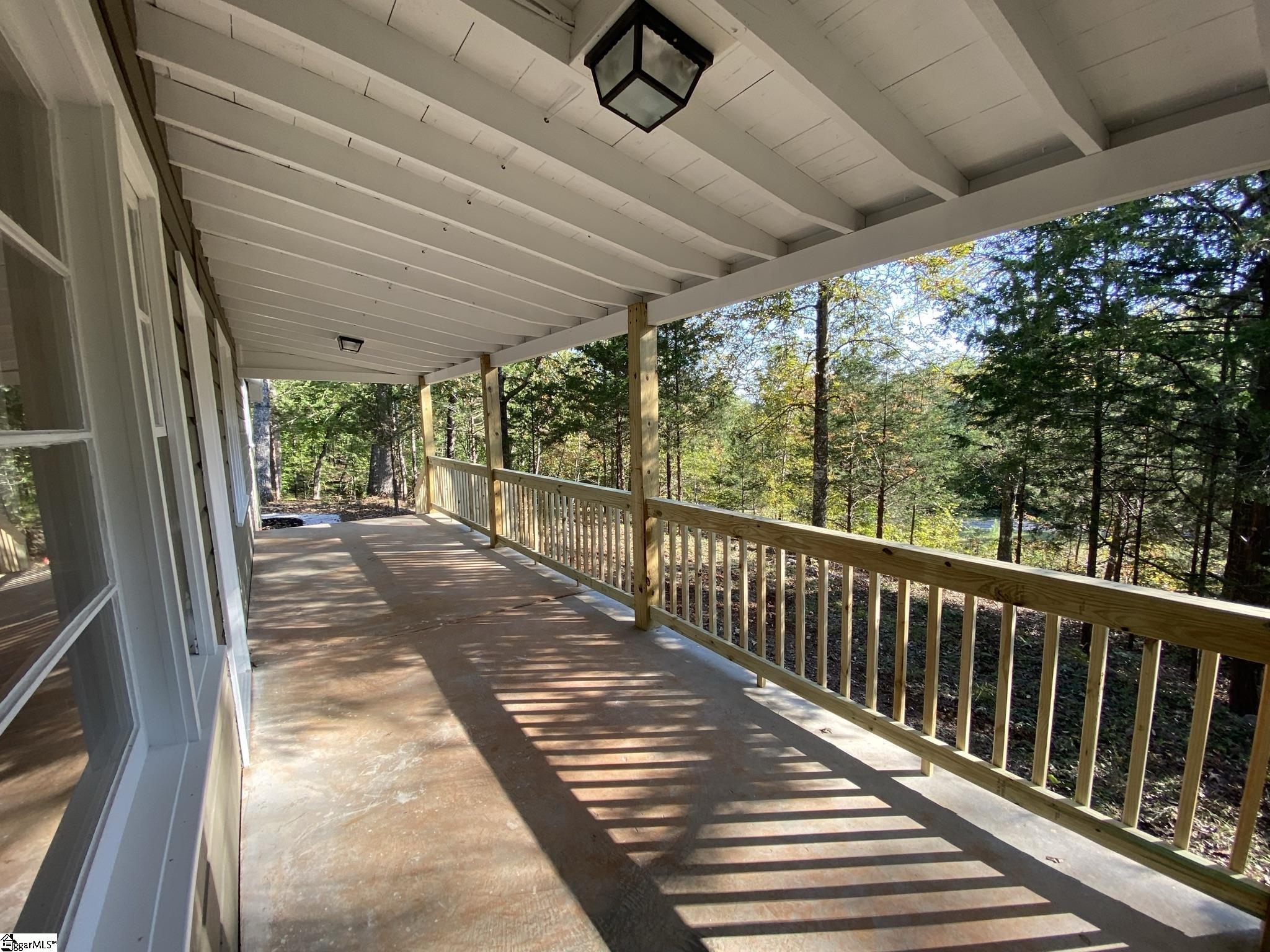 1286 Gravley Road Pickens, SC 29671 - Photo 3 of 30