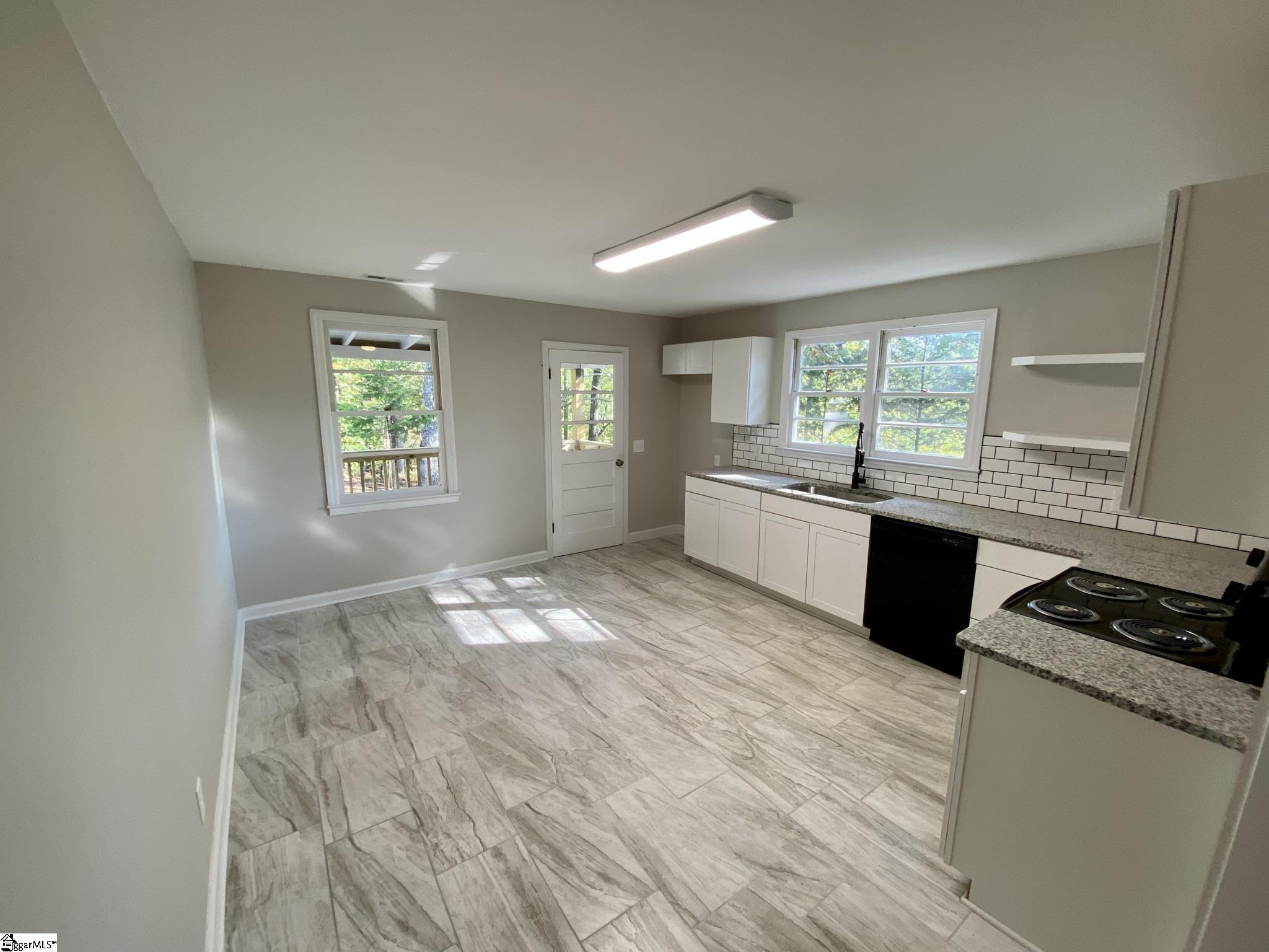 1286 Gravley Road Pickens, SC 29671 - Photo 22 of 30