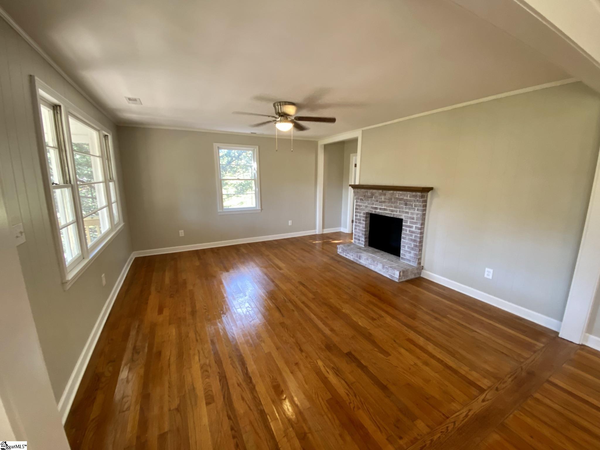 1286 Gravley Road Pickens, SC 29671 - Photo 8 of 30
