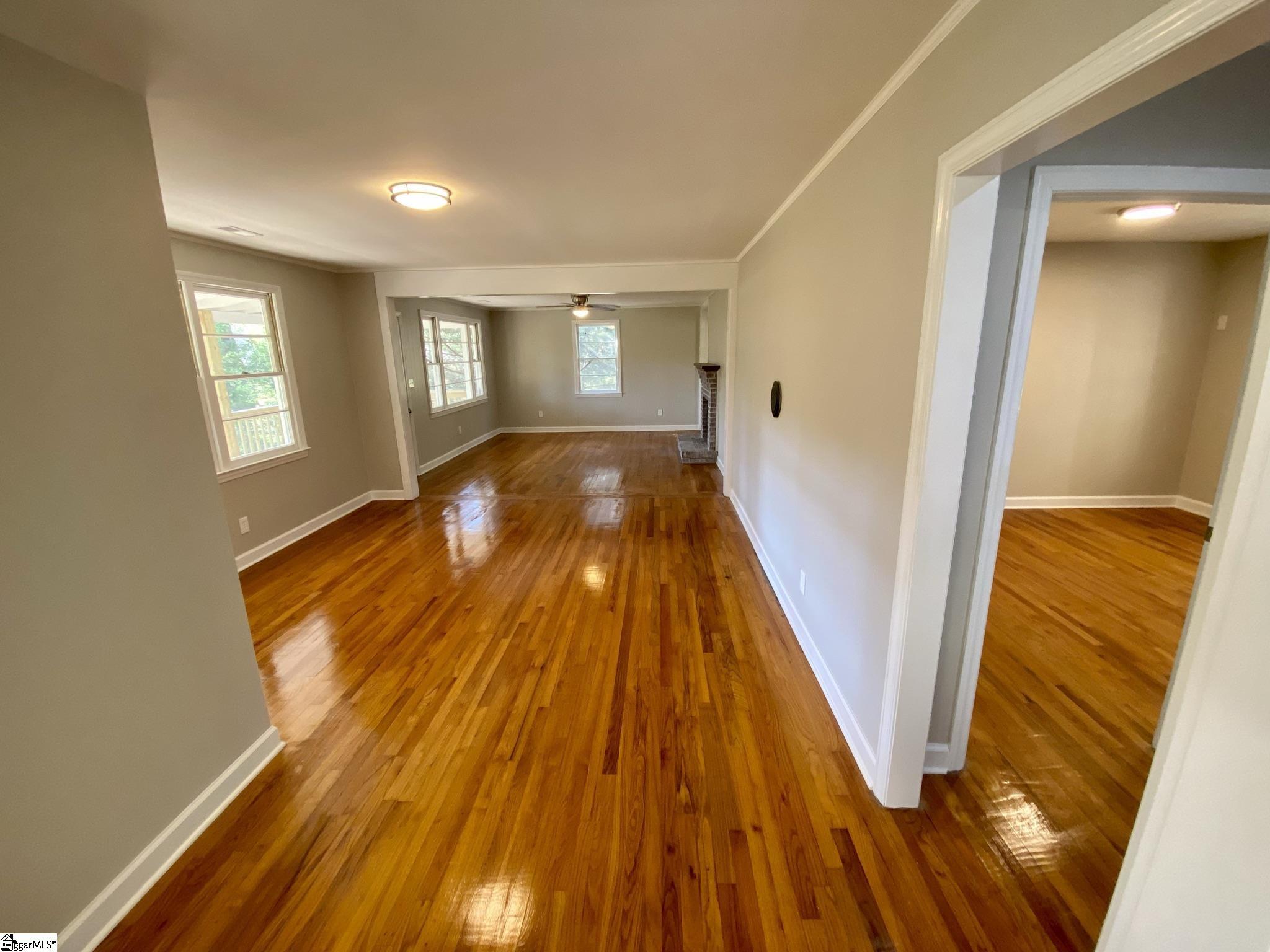 1286 Gravley Road Pickens, SC 29671 - Photo 9 of 30