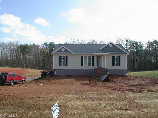 9 Circle Drive Rural Hall, NC 27045 - Photo 1 of 1 Exterior Front.