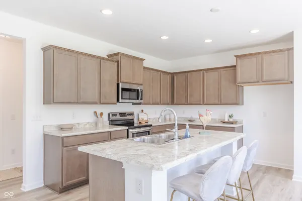 $383,999 | 6665 Cobblestone Drive, Pendleton, IN 46064