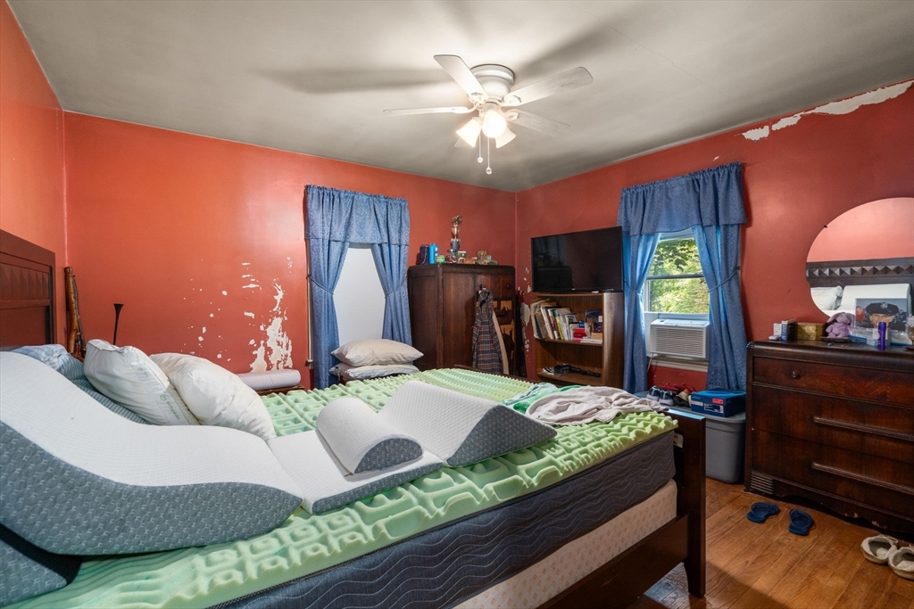 39 Dudley Hill Road Dudley, MA 01571 - Photo 18 of 31 Gallery Image 18
