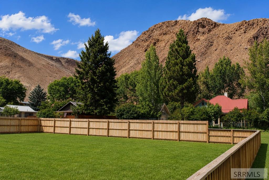 120 5th Street Challis, ID 83226 - Photo 11 of 23