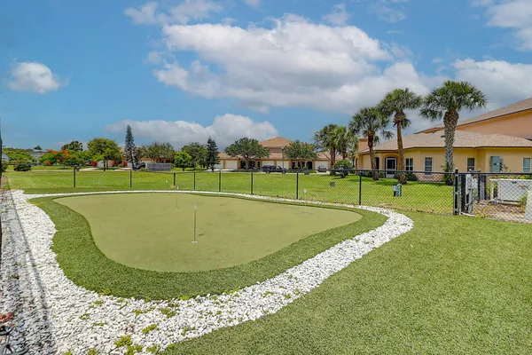 $1,900 | 1858 Pelican Drive, Unit 2, Fort Pierce, FL 34982