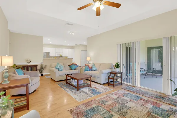 $1,900 | 1858 Pelican Drive, Unit 2, Fort Pierce, FL 34982