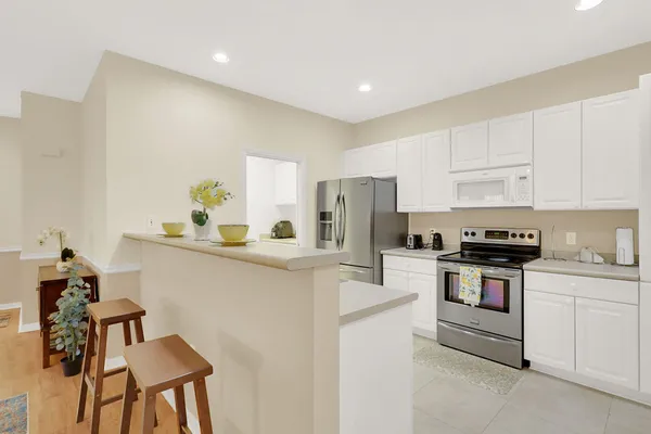 $1,900 | 1858 Pelican Drive, Unit 2, Fort Pierce, FL 34982