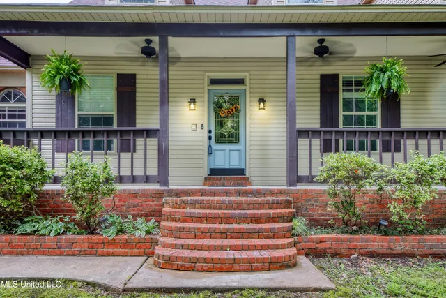 $434,900 | 4630 Alexander Road, Olive Branch, MS 38654