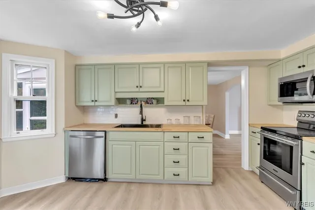 $299,900 | 65 Fairbanks Avenue, Buffalo, NY 14223