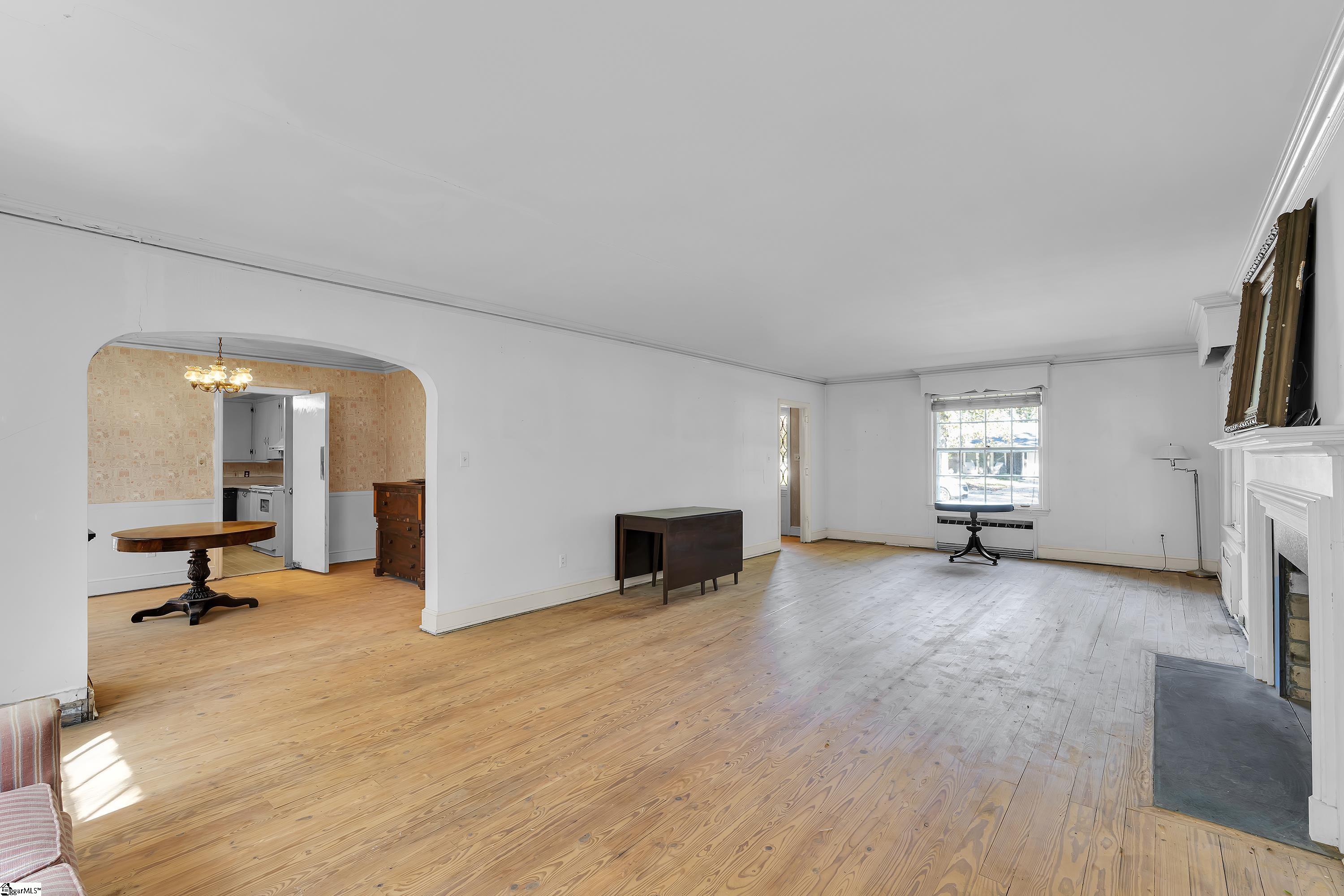 303 North B Street Easley, SC 29640 - Photo 15 of 42