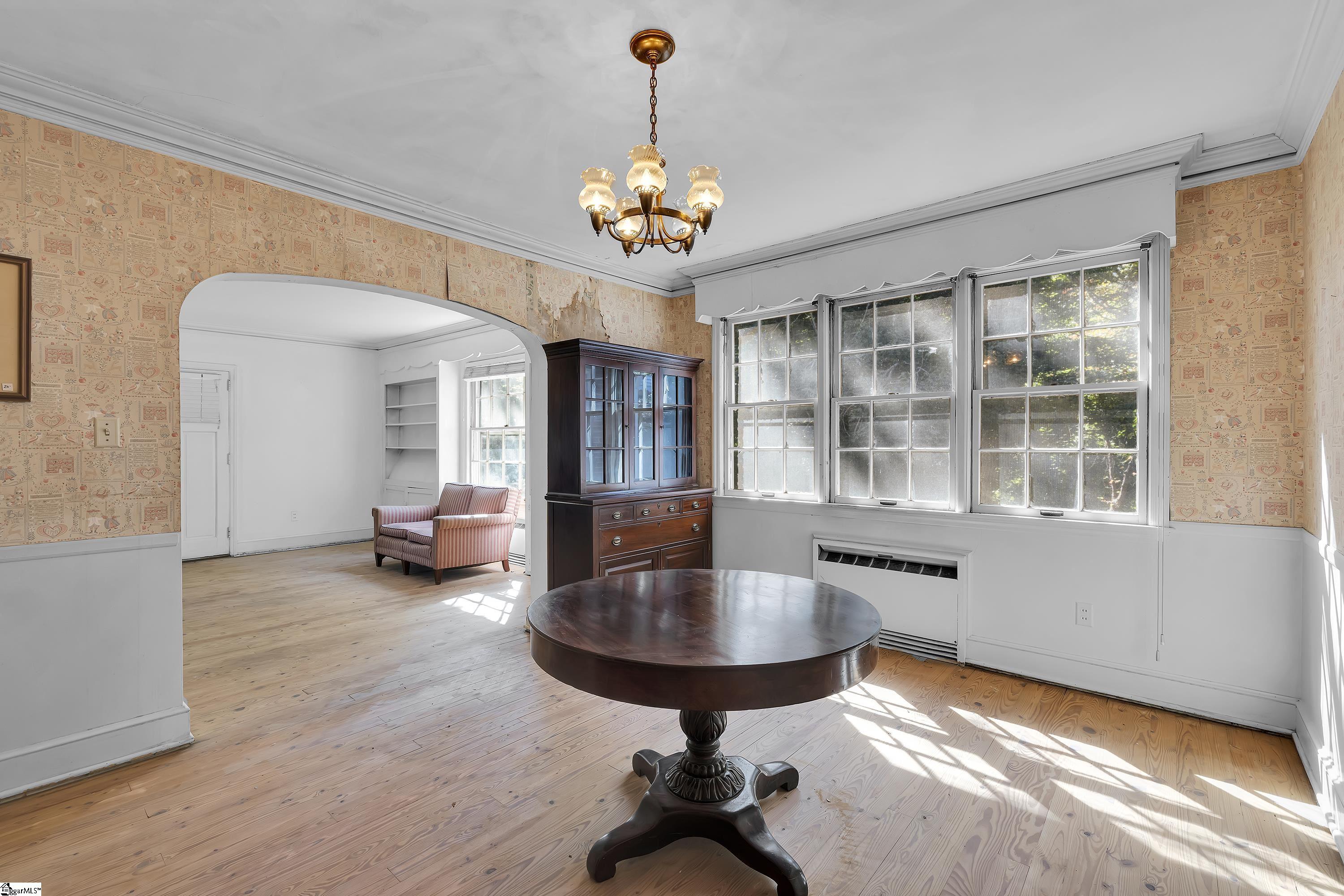 303 North B Street Easley, SC 29640 - Photo 17 of 42