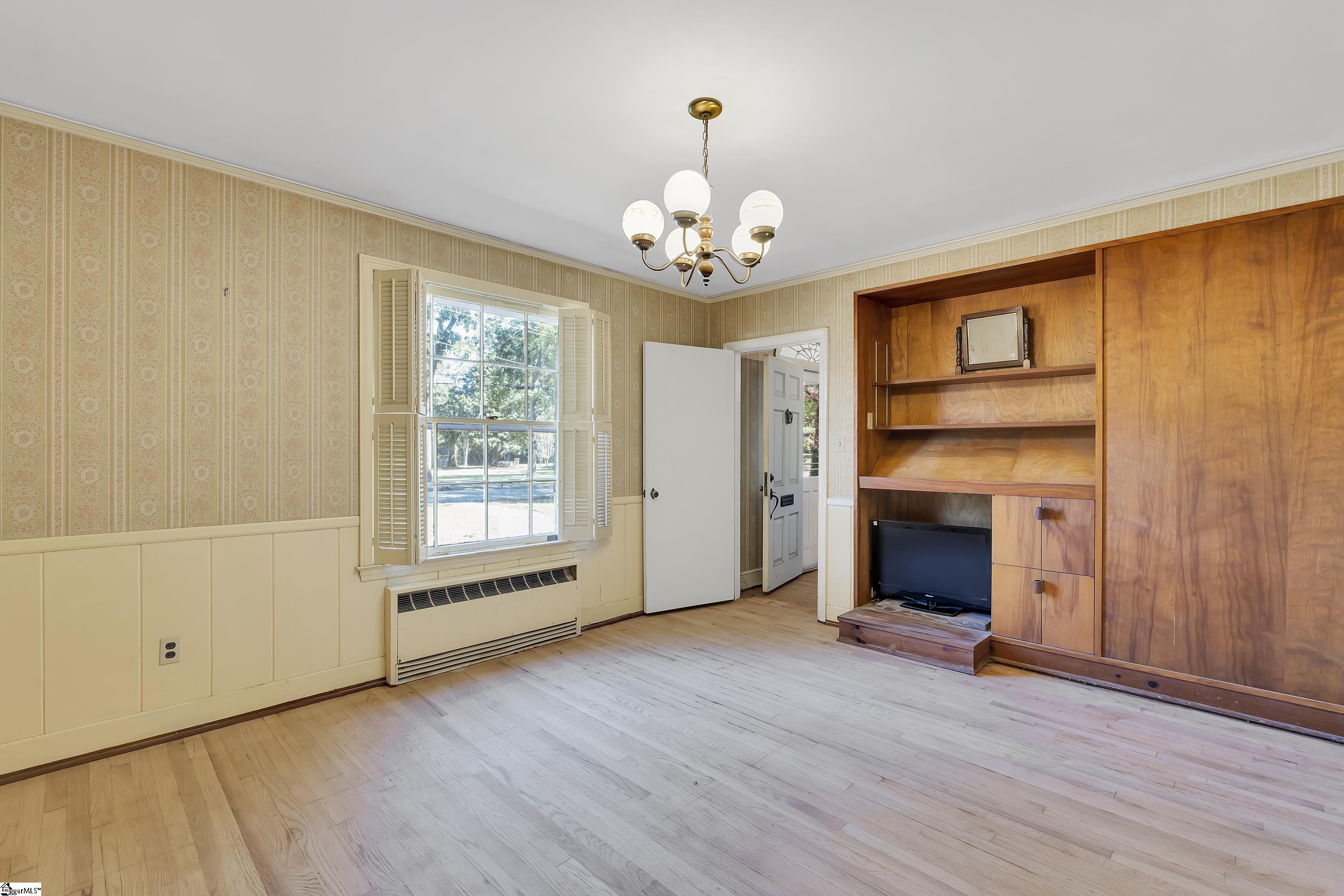 303 North B Street Easley, SC 29640 - Photo 26 of 42