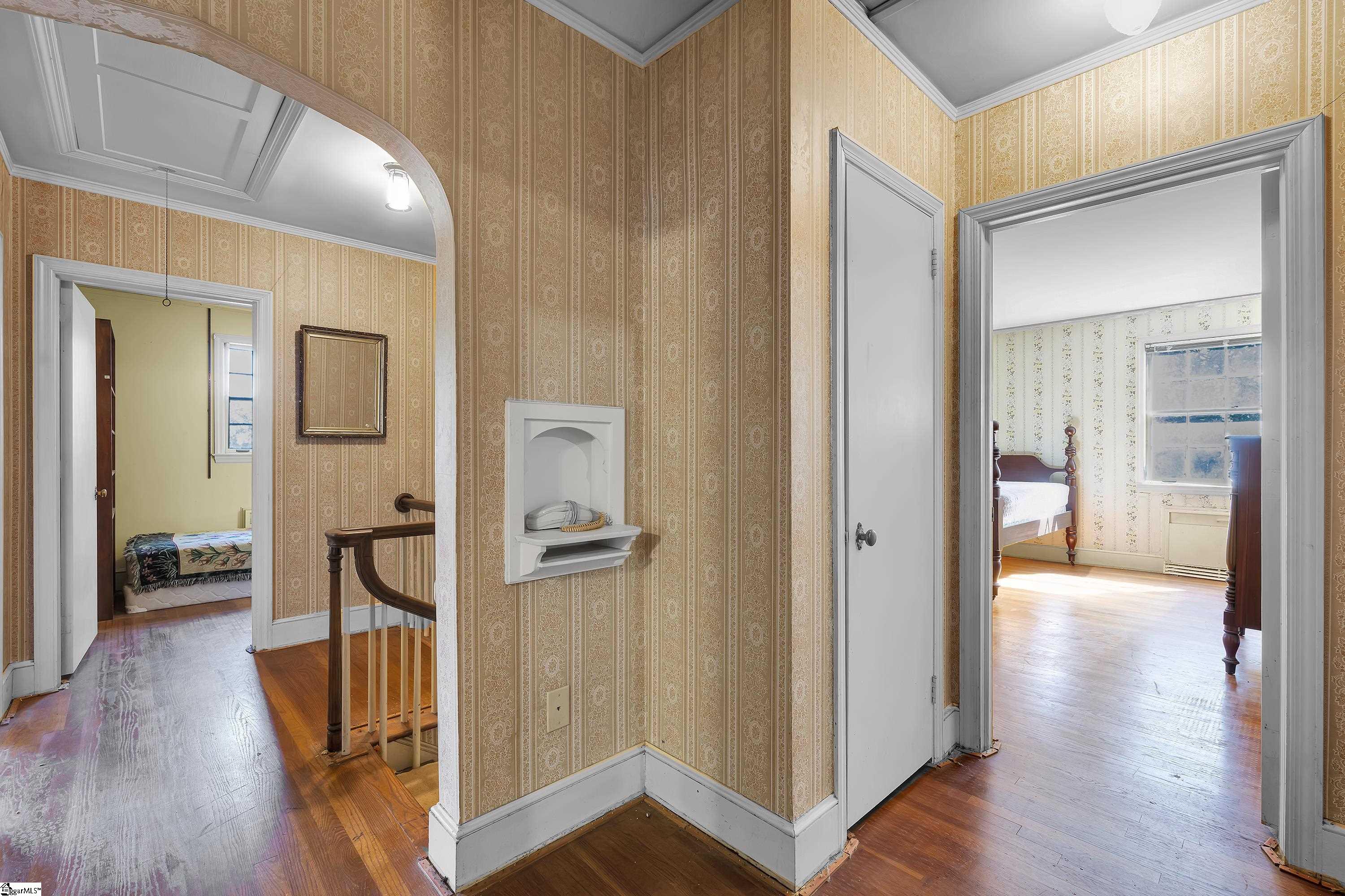 303 North B Street Easley, SC 29640 - Photo 27 of 42