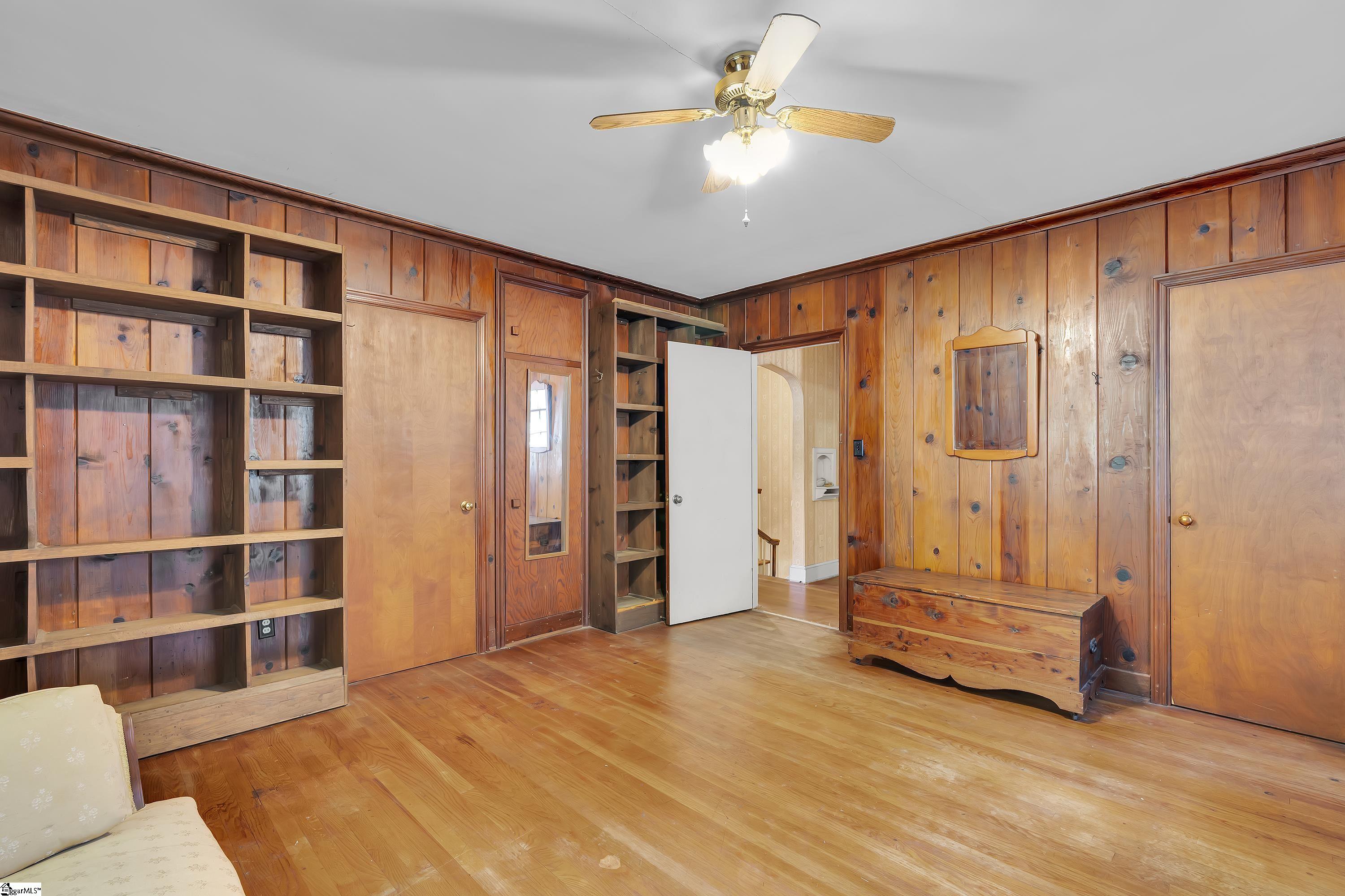 303 North B Street Easley, SC 29640 - Photo 31 of 42